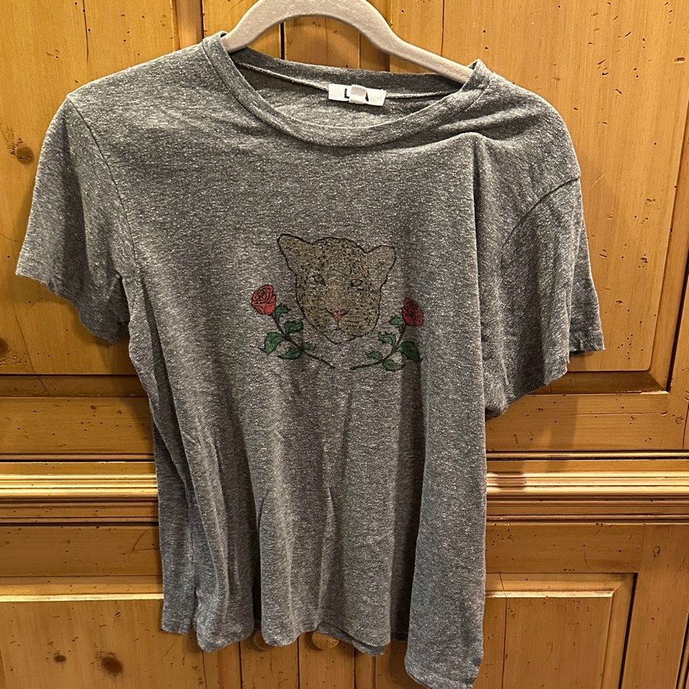 LNA Jersey Gray T-Shirt with Leopard and Rose Design